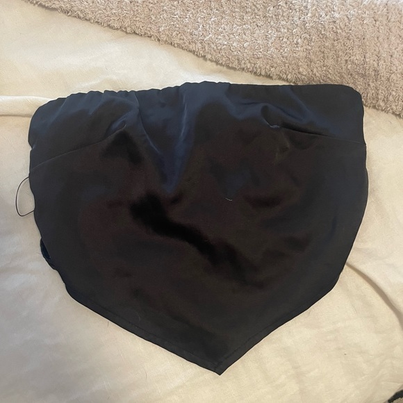 Black Backless Tube Top - Picture 6 of 6